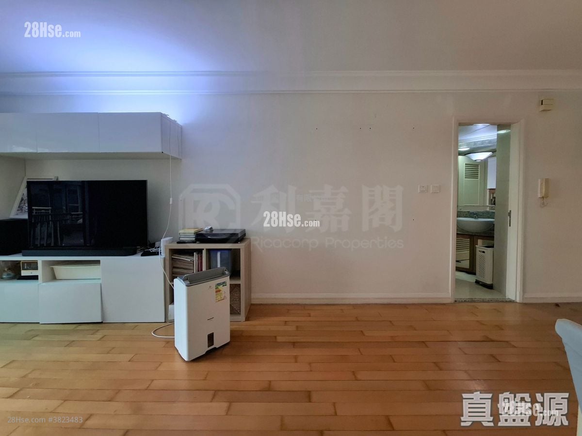 映湾园 售盘 3 房 , 2 浴室 736 平方尺