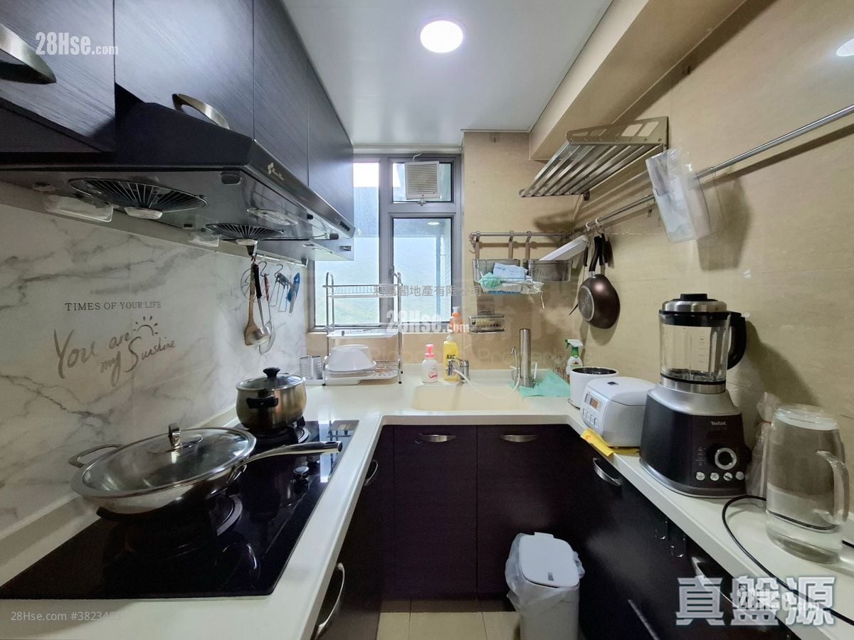 映湾园 售盘 3 房 , 2 浴室 736 平方尺