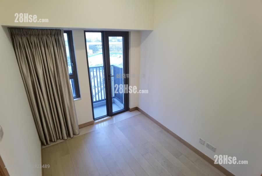 Victoria Skye Sell 1 Bedroom , 1 Bathroom 330 ft²