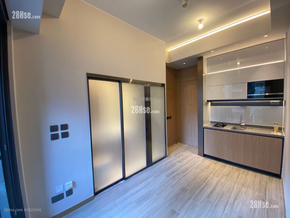 The Vantage Rental Studio 196 ft²