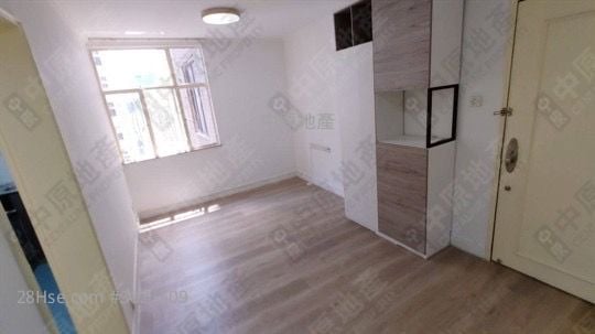 Luk Yeung Sun Chuen Rental 2 Bedrooms , 1 Bathroom 445 ft²
