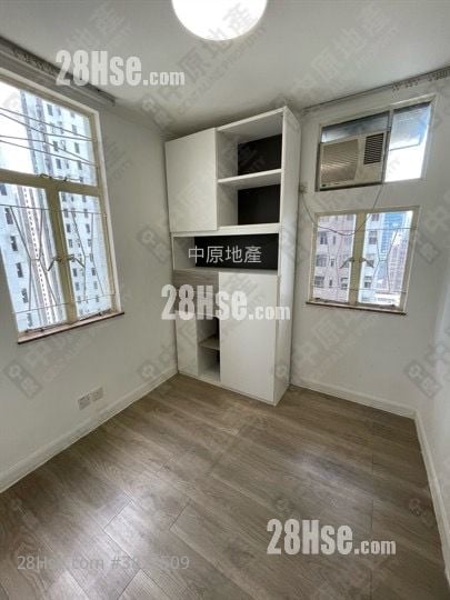 Luk Yeung Sun Chuen Rental 2 Bedrooms , 1 Bathroom 445 ft²