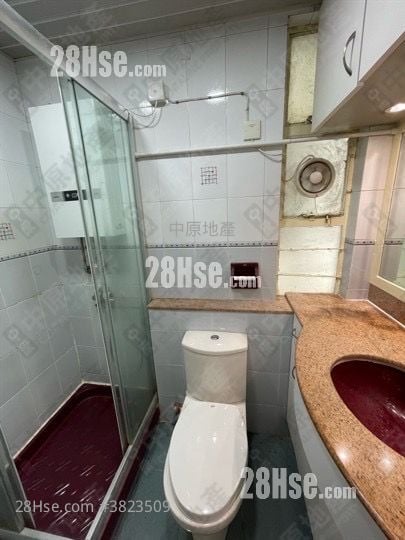 Luk Yeung Sun Chuen Rental 2 Bedrooms , 1 Bathroom 445 ft²