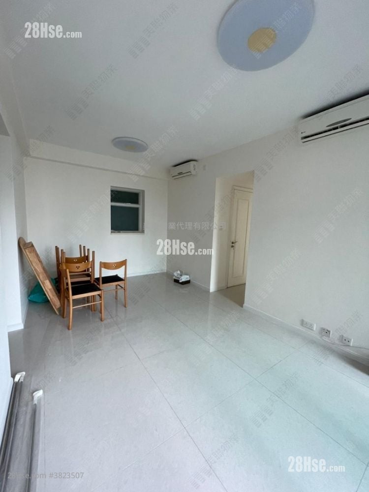 Hemera Sell 3 Bedrooms , 2 Bathrooms 743 ft²