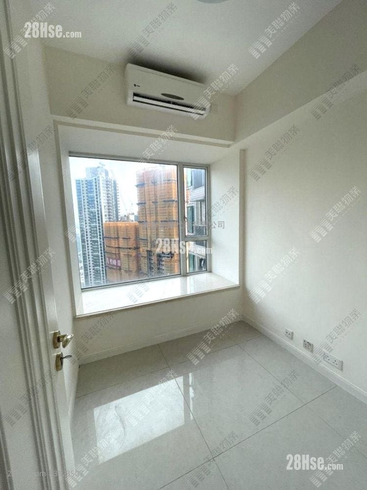 Hemera Sell 3 Bedrooms , 2 Bathrooms 743 ft²