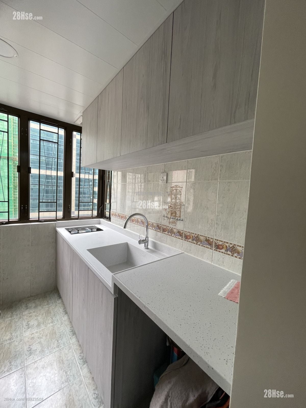 Kui Lee Building Rental 1 Bedroom , 1 Bathroom 307 ft²