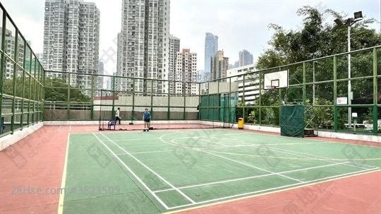 Luk Yeung Sun Chuen Rental 2 Bedrooms , 1 Bathroom 445 ft²