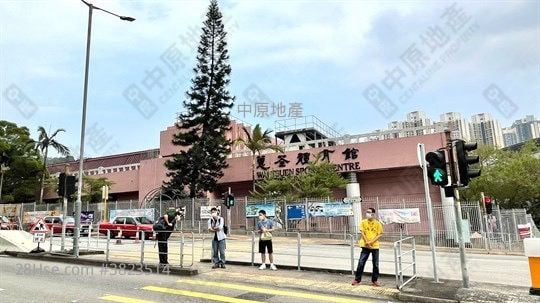 绿杨新邨 售盘 2 房 , 1 浴室 445 平方尺