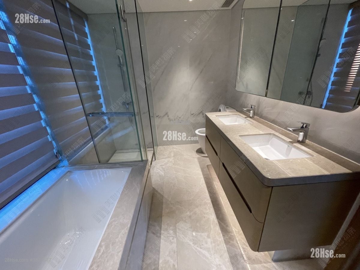 峻源 租盤 3 房 , 5+ 浴室 1,194 平方呎