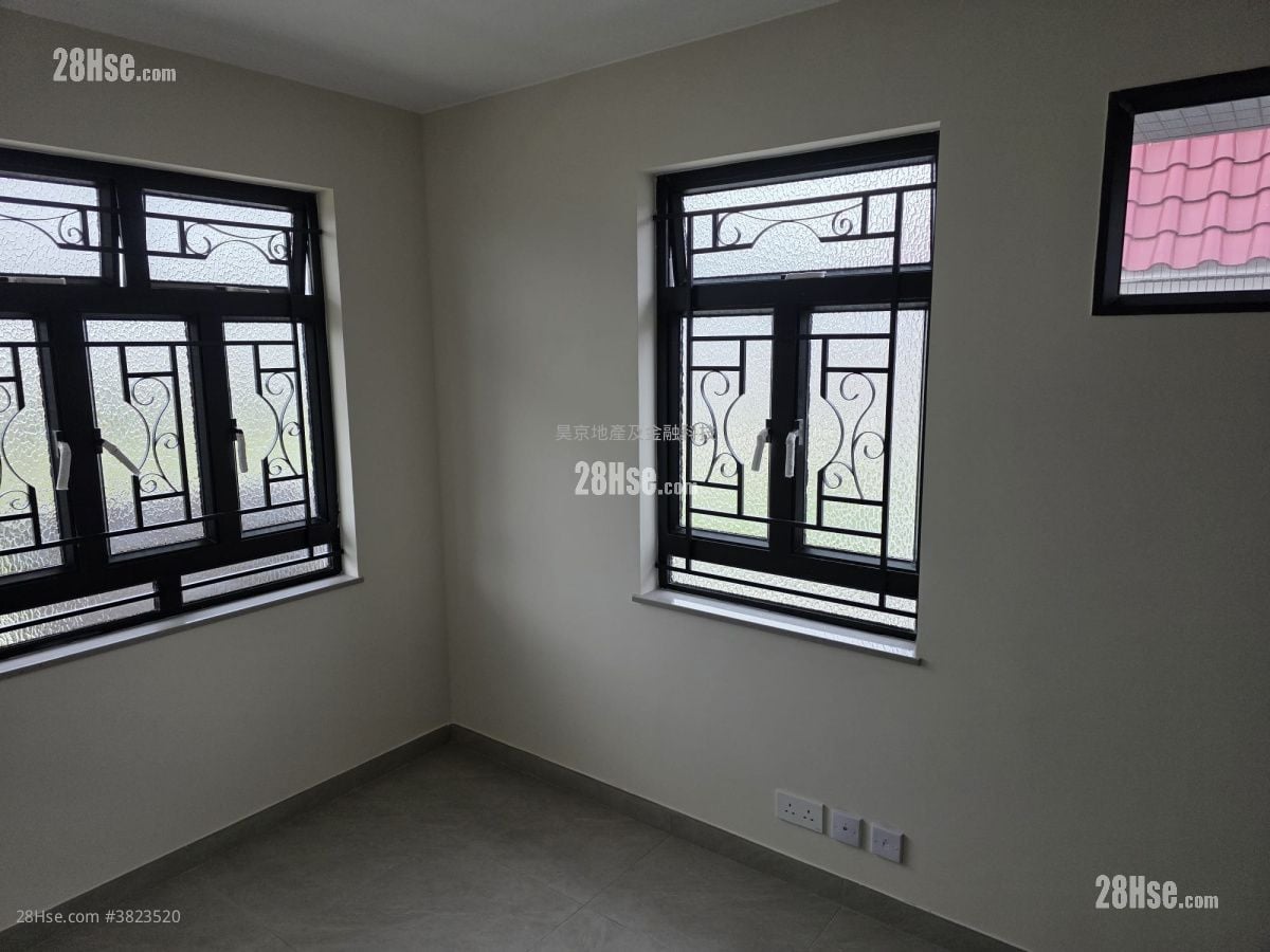 村屋 租盘 3 房 , 2 浴室 650 平方尺