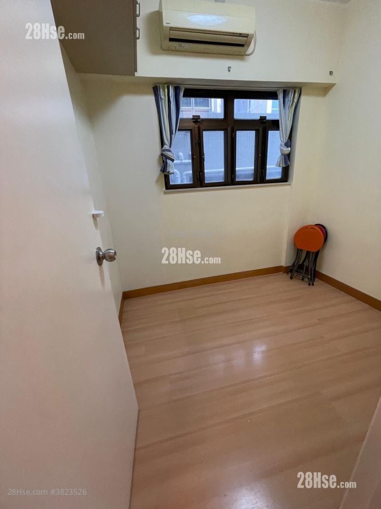 Ying King Mansion Sell 2 Bedrooms , 1 Bathroom 366 ft²