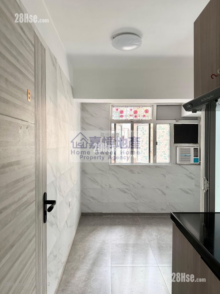 唐樓 租盤 開放式間隔 , 1 浴室 140 平方呎