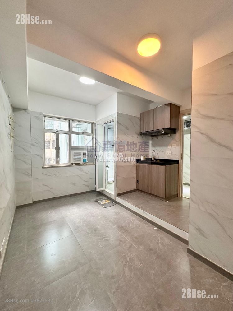 唐樓 租盤 開放式間隔 , 1 浴室 140 平方呎