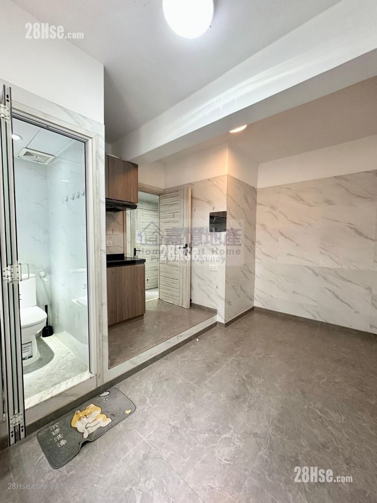 唐樓 租盤 開放式間隔 , 1 浴室 140 平方呎