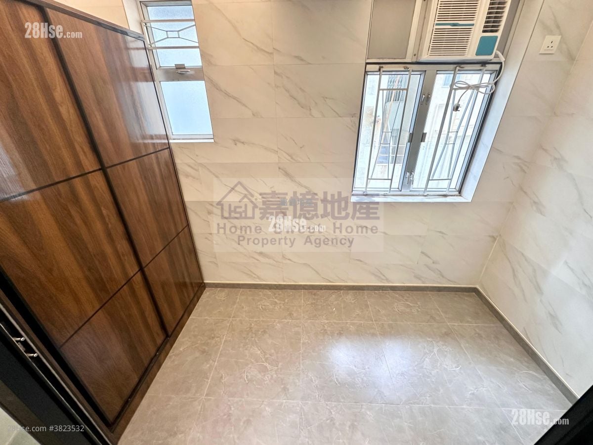 唐樓 租盤 開放式間隔 , 1 浴室 140 平方呎