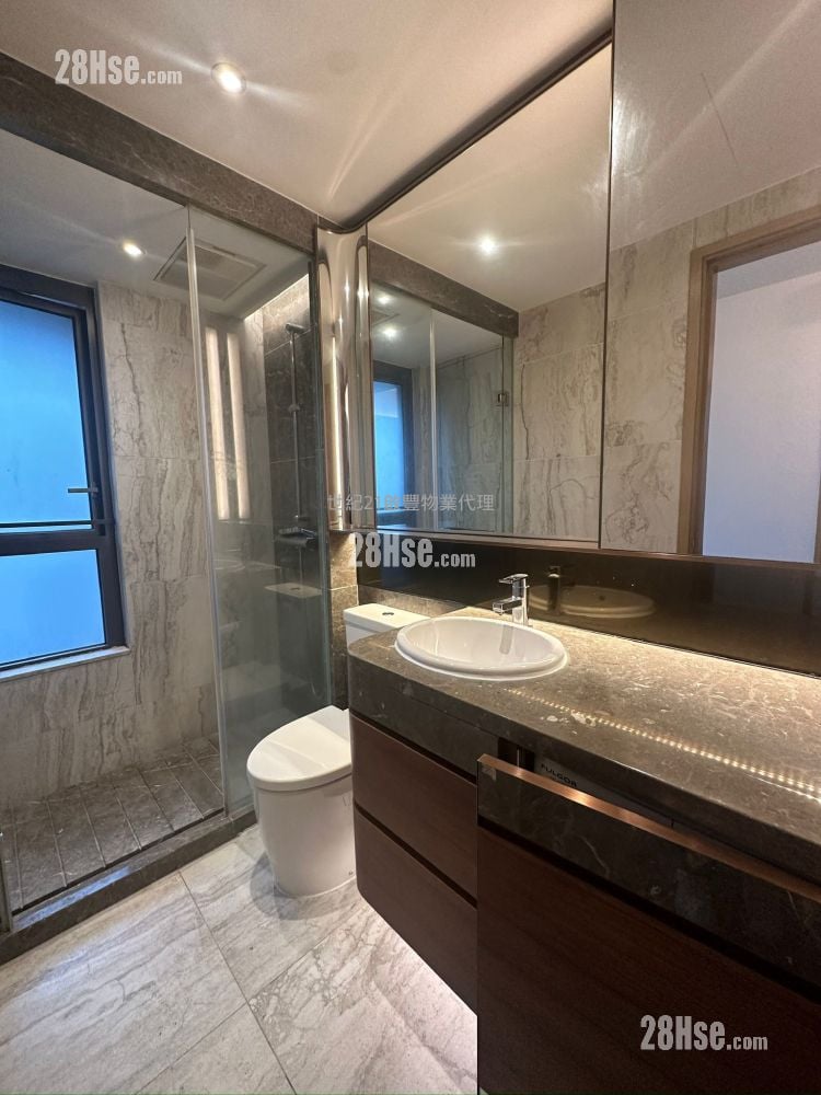 龍譽 租盤 1 房 , 1 浴室 349 平方呎