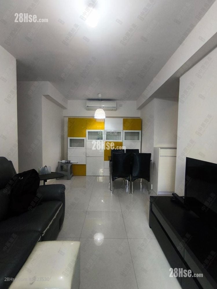 Central Park Towers Sell 2 Bedrooms , 1 Bathroom 475 ft²