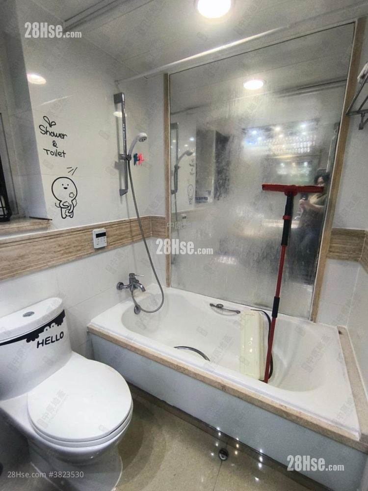 Central Park Towers Sell 2 Bedrooms , 1 Bathroom 475 ft²