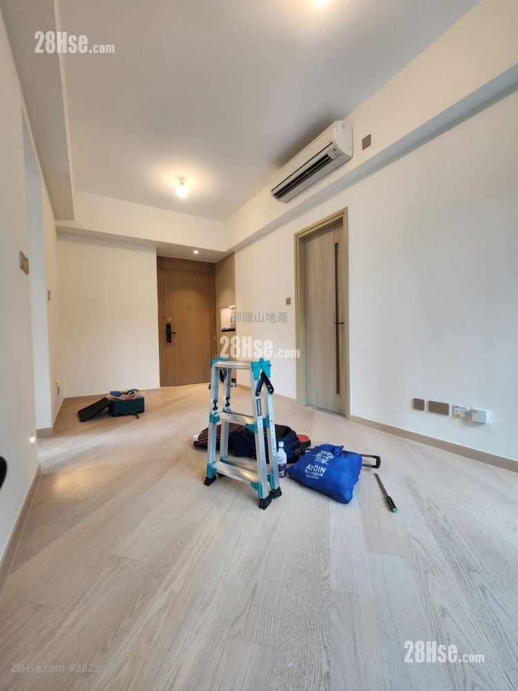 The Arles Sell 552 ft²