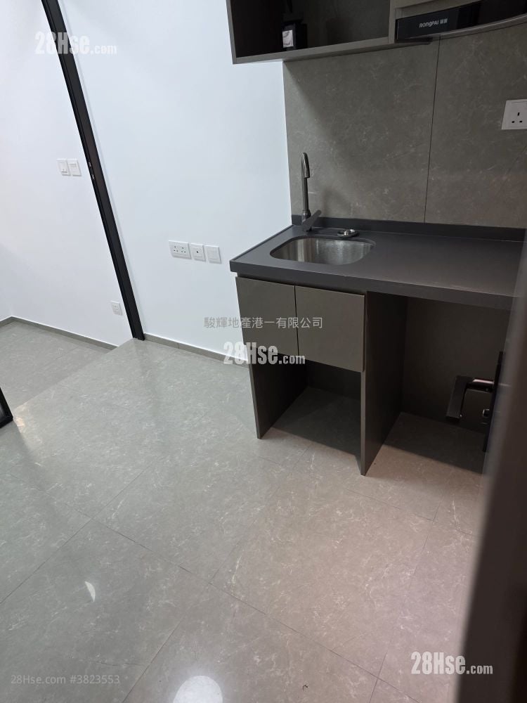 環海大廈 租盤 1 房 , 1 浴室 180 平方呎