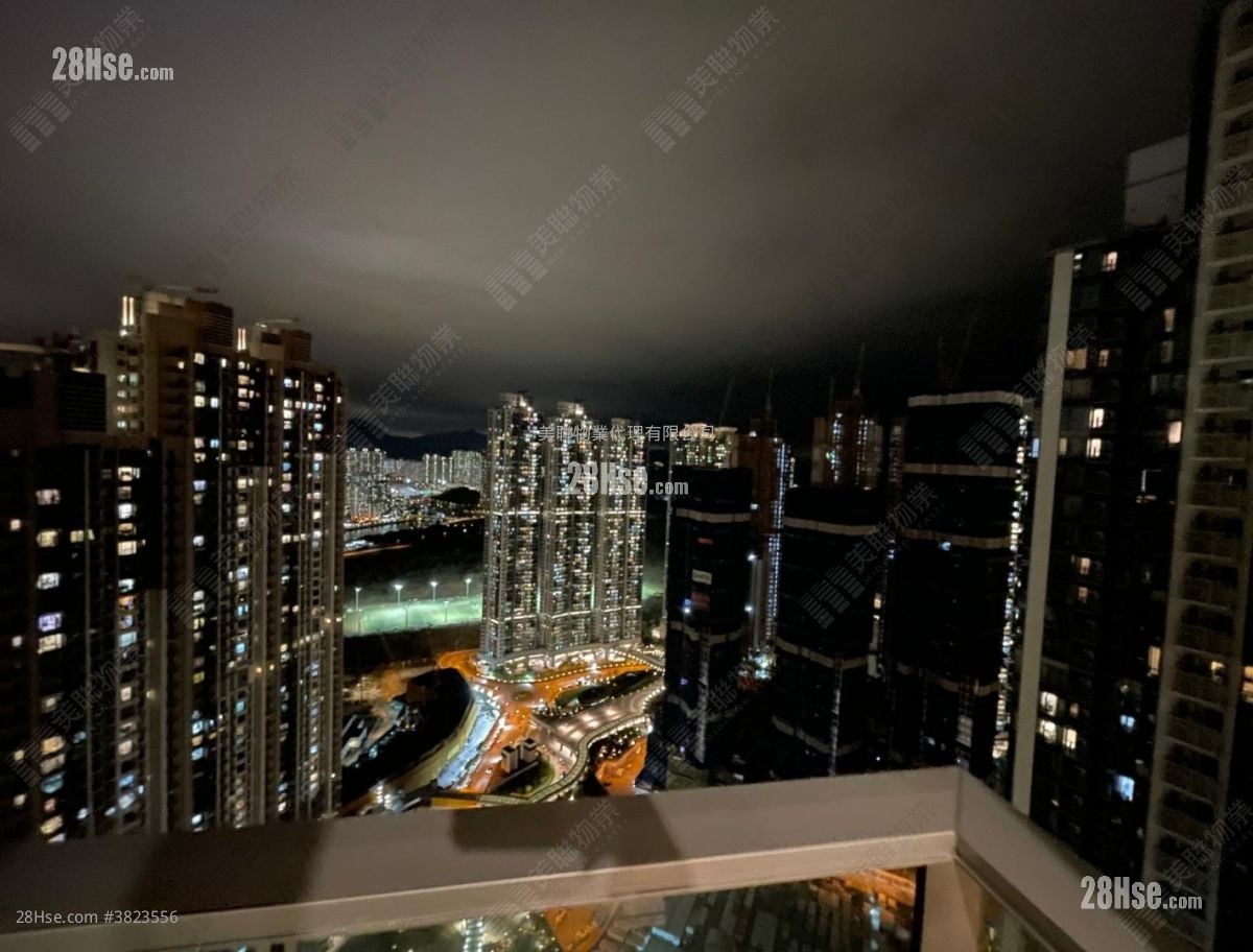 Ocean Marini Sell 2 Bedrooms , 1 Bathroom 472 ft²