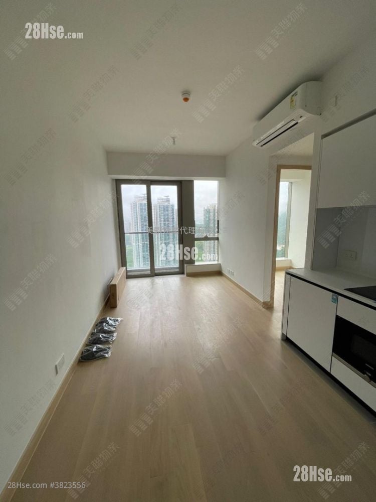 Ocean Marini Sell 2 Bedrooms , 1 Bathroom 472 ft²