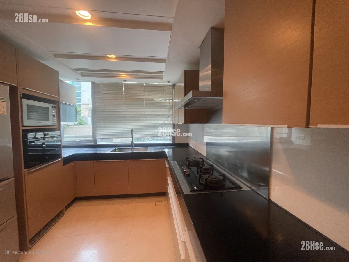 葡萄园 售盘 3 房 , 5+ 浴室 2,238 平方尺