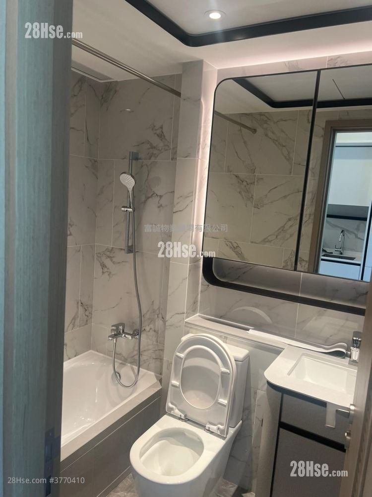 Chill Residence Rental 1 Bedroom , 1 Bathroom 337 ft²