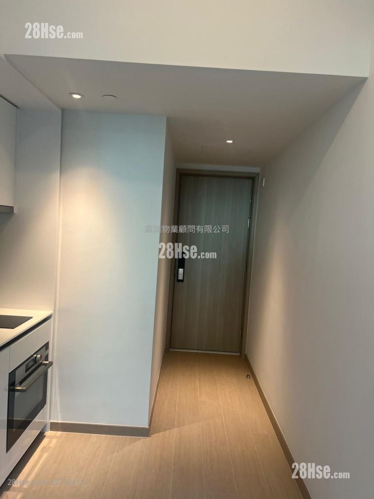 Chill Residence Rental 1 Bedroom , 1 Bathroom 337 ft²