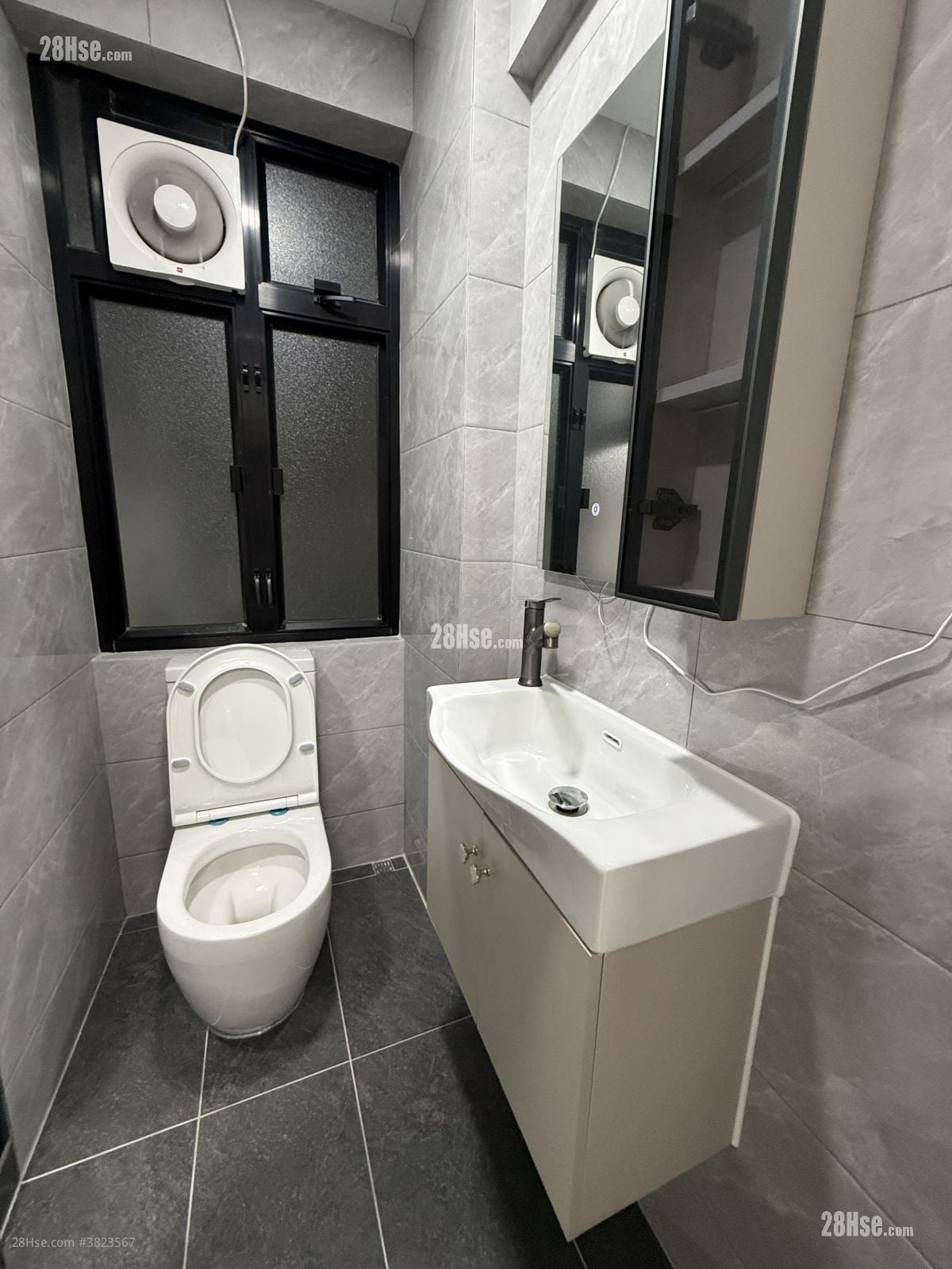 Golden Jubilee House Sell 3 Bedrooms , 2 Bathrooms 616 ft²