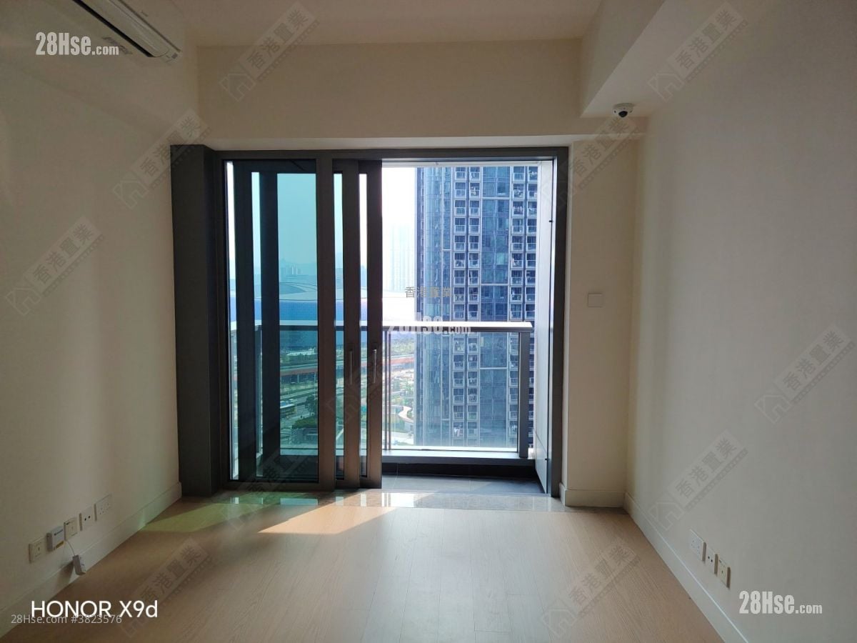 Monaco Rental 3 Bedrooms , 2 Bathrooms 762 ft²