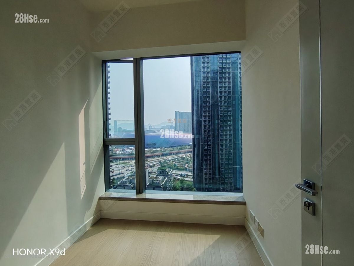 Monaco Rental 3 Bedrooms , 2 Bathrooms 762 ft²