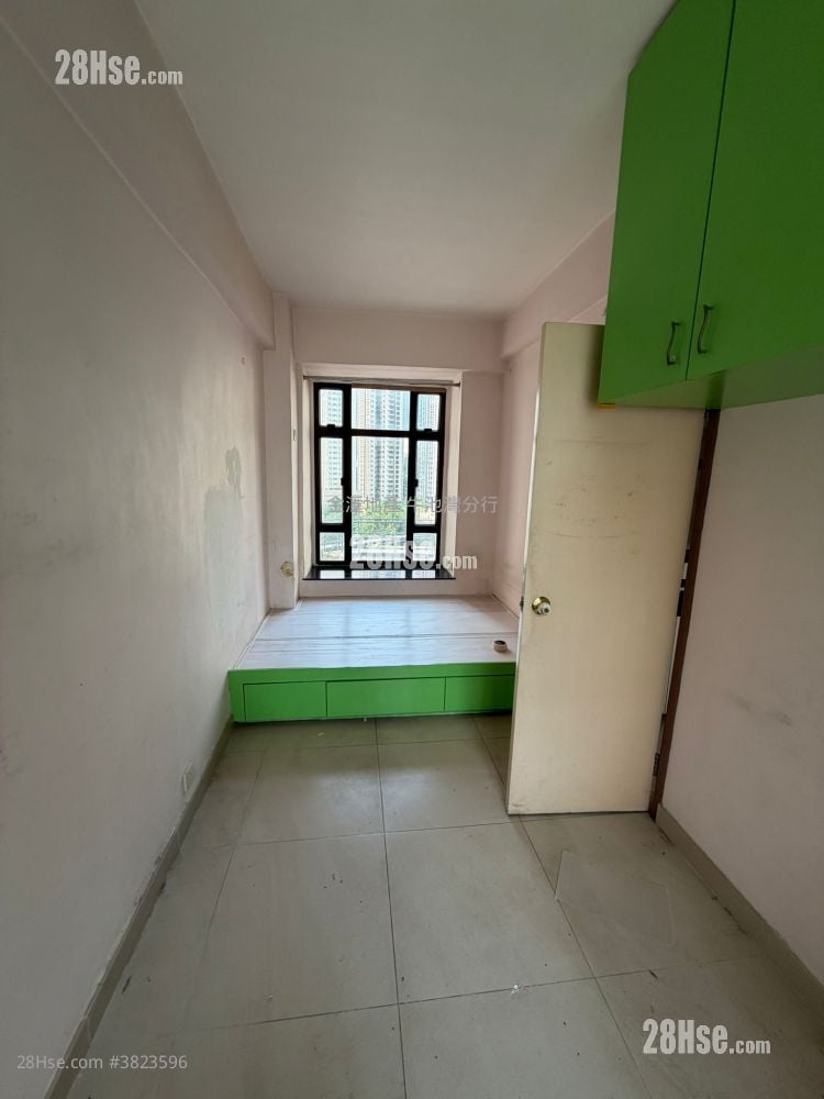 Hing Yip Building Sell 1 Bathroom 271 ft²
