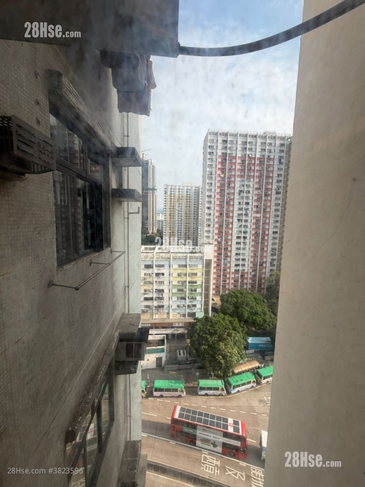 Hing Yip Building Sell 1 Bathroom 271 ft²
