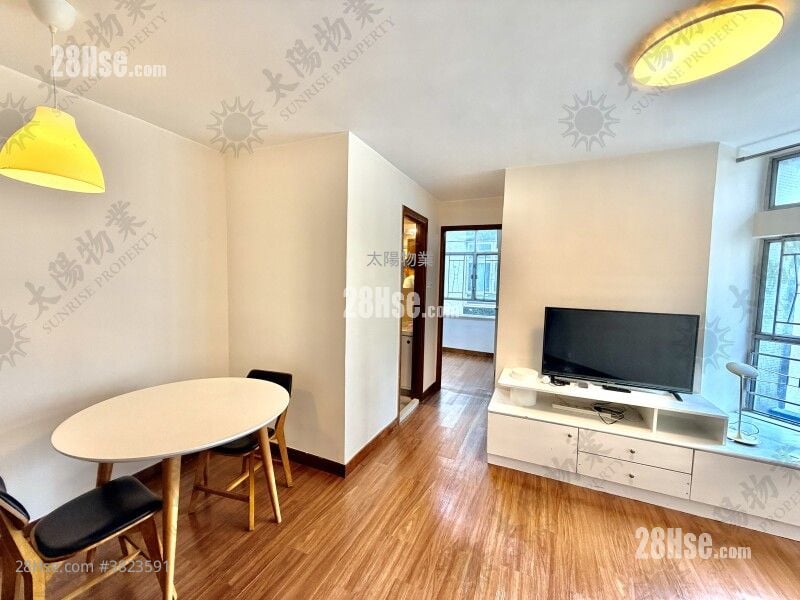 Whampoa Garden Sell 2 Bedrooms 389 ft²