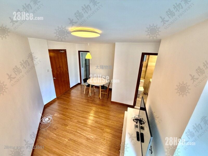 Whampoa Garden Sell 2 Bedrooms 389 ft²