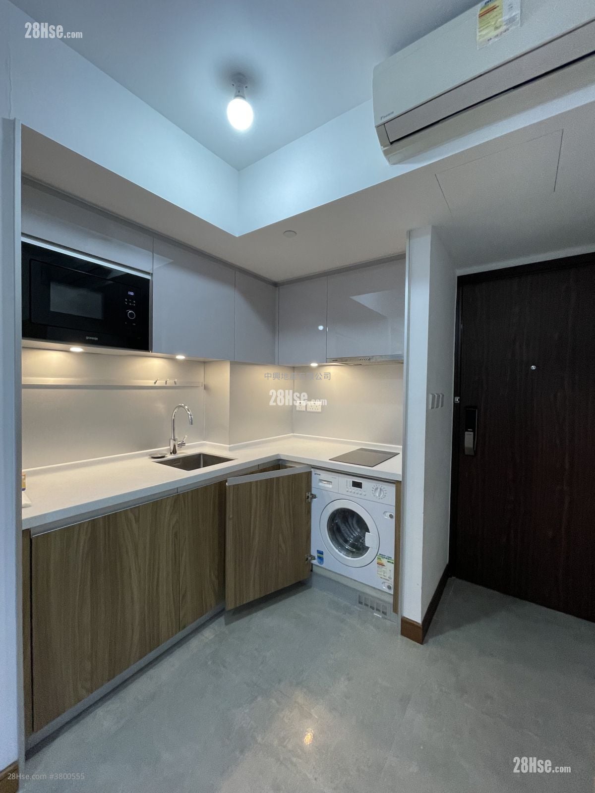 Ava62 Sell 1 Bedroom , 1 Bathroom 253 ft²