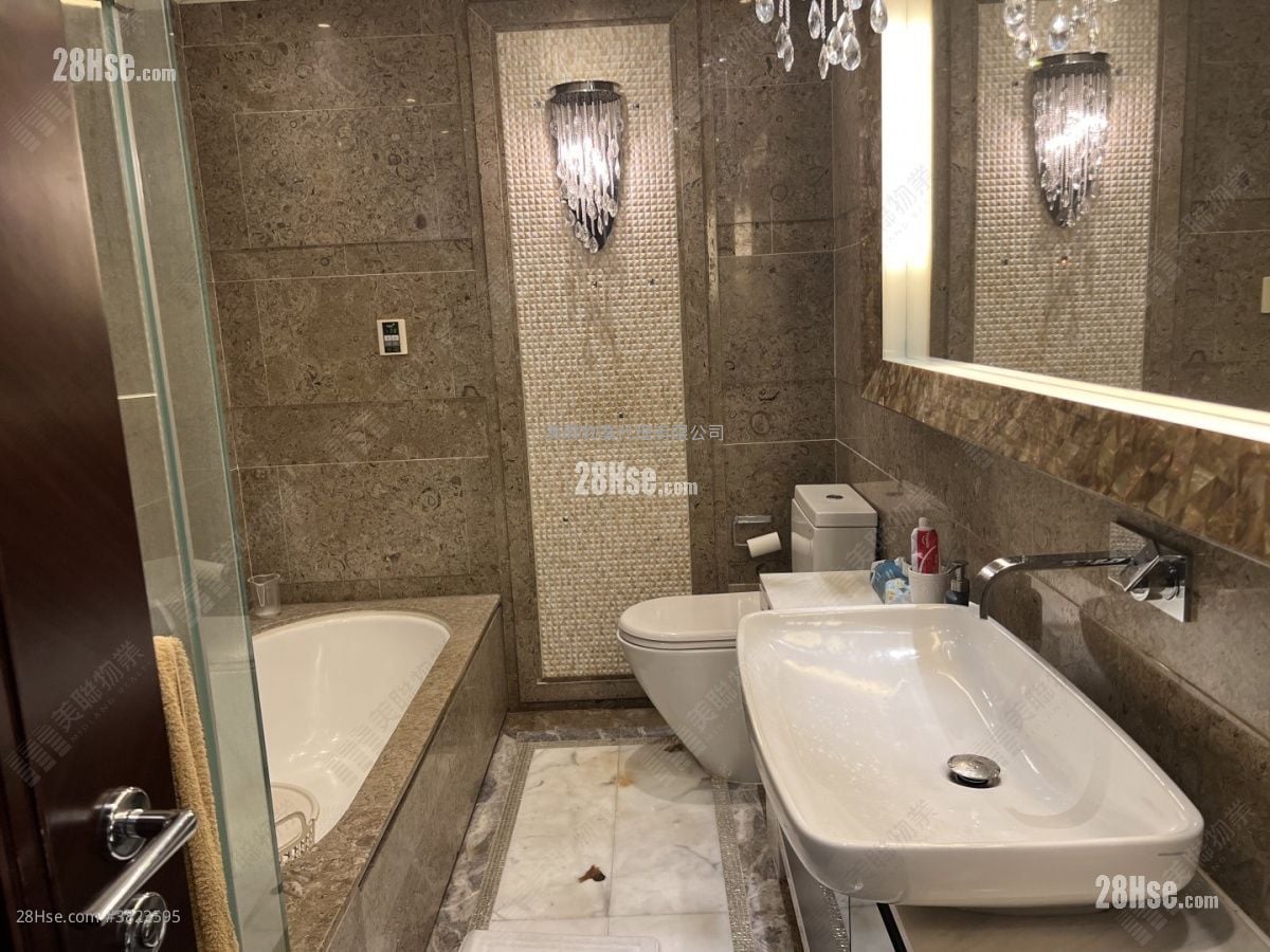 Celestial Heights Sell 4 Bedrooms 1,567 ft²