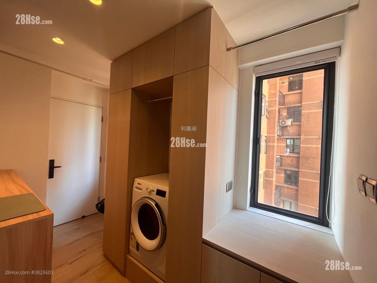 Wylie Court Sell 3 Bedrooms , 2 Bathrooms 1,383 ft²