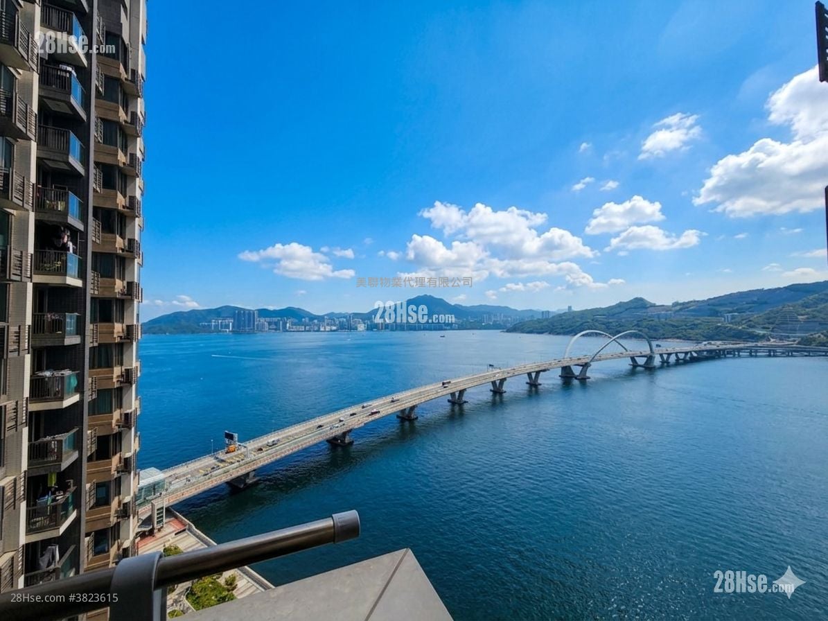 Sea To Sky Rental 3 Bedrooms , 2 Bathrooms 802 ft²
