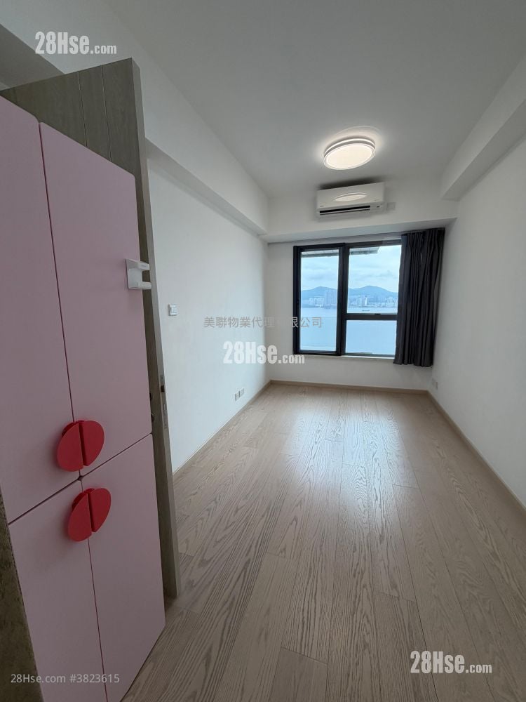 Sea To Sky Rental 3 Bedrooms , 2 Bathrooms 802 ft²