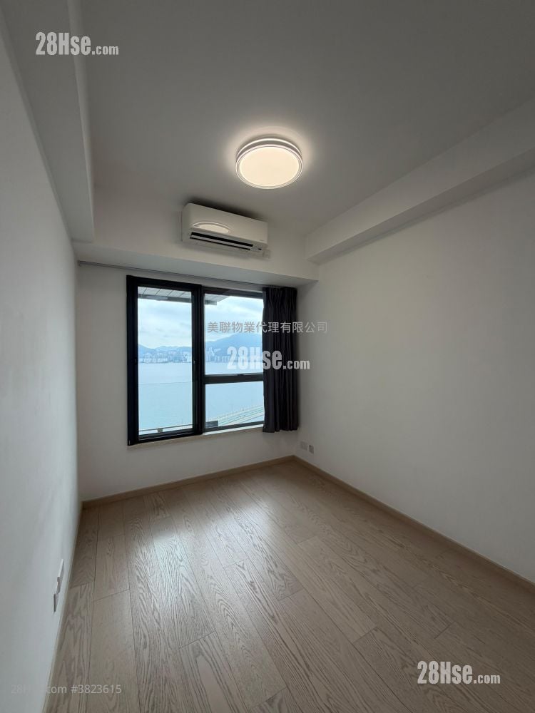 Sea To Sky Rental 3 Bedrooms , 2 Bathrooms 802 ft²