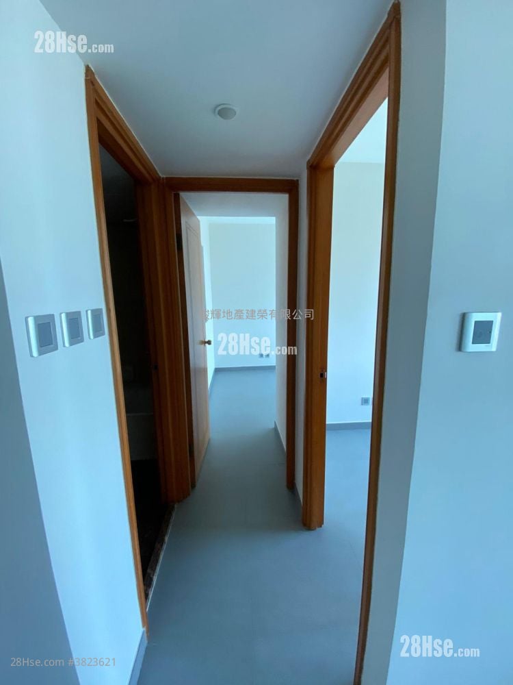 Park Avenue Sell 2 Bedrooms , 1 Bathroom 476 ft²