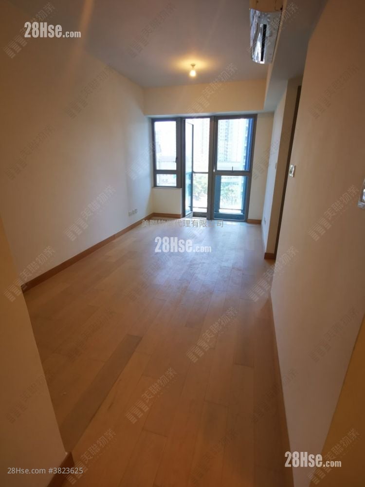 The Spectra Sell 2 Bedrooms 493 ft²