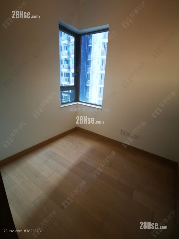 The Spectra Sell 2 Bedrooms 493 ft²