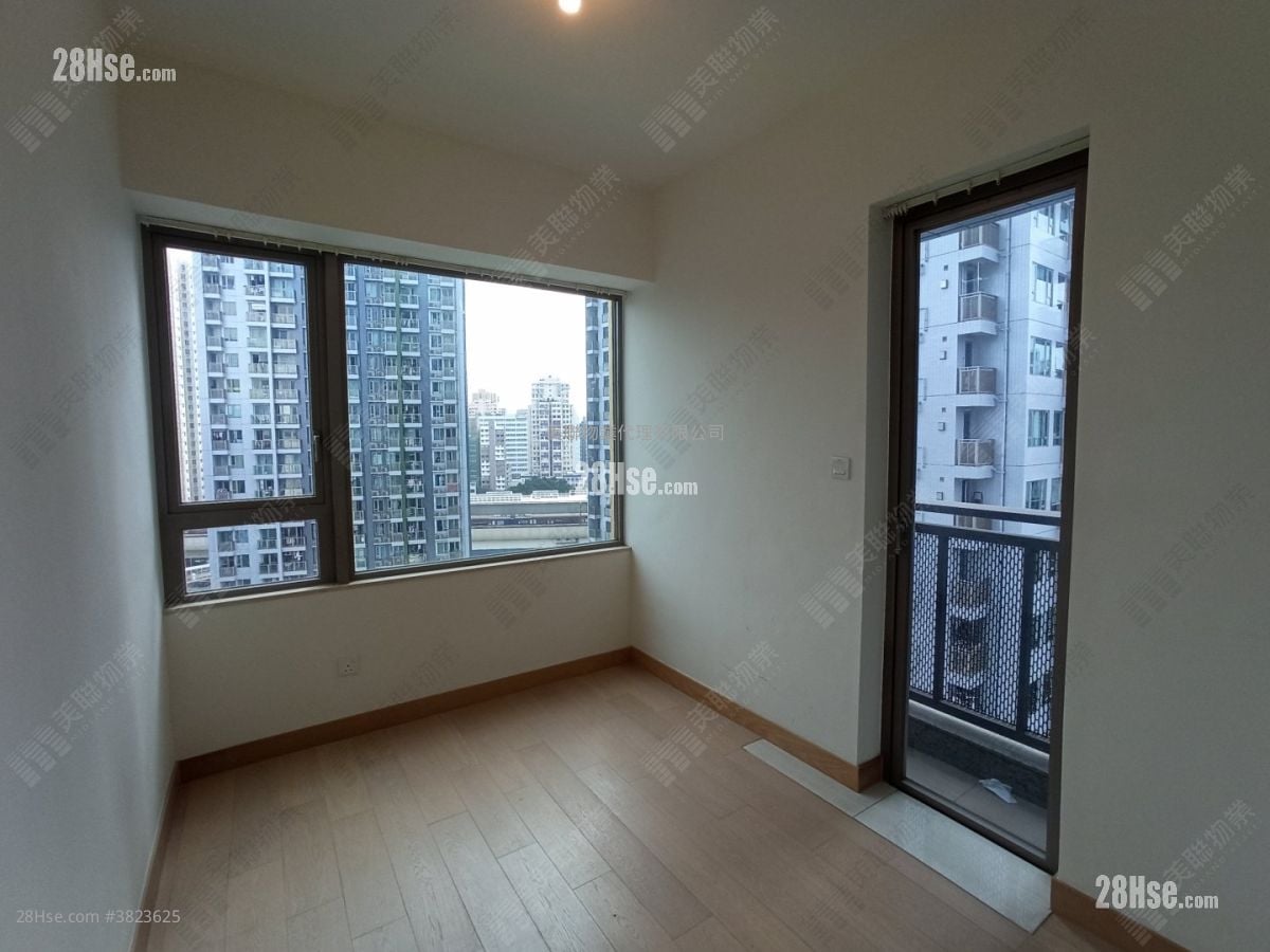 The Spectra Sell 2 Bedrooms 493 ft²