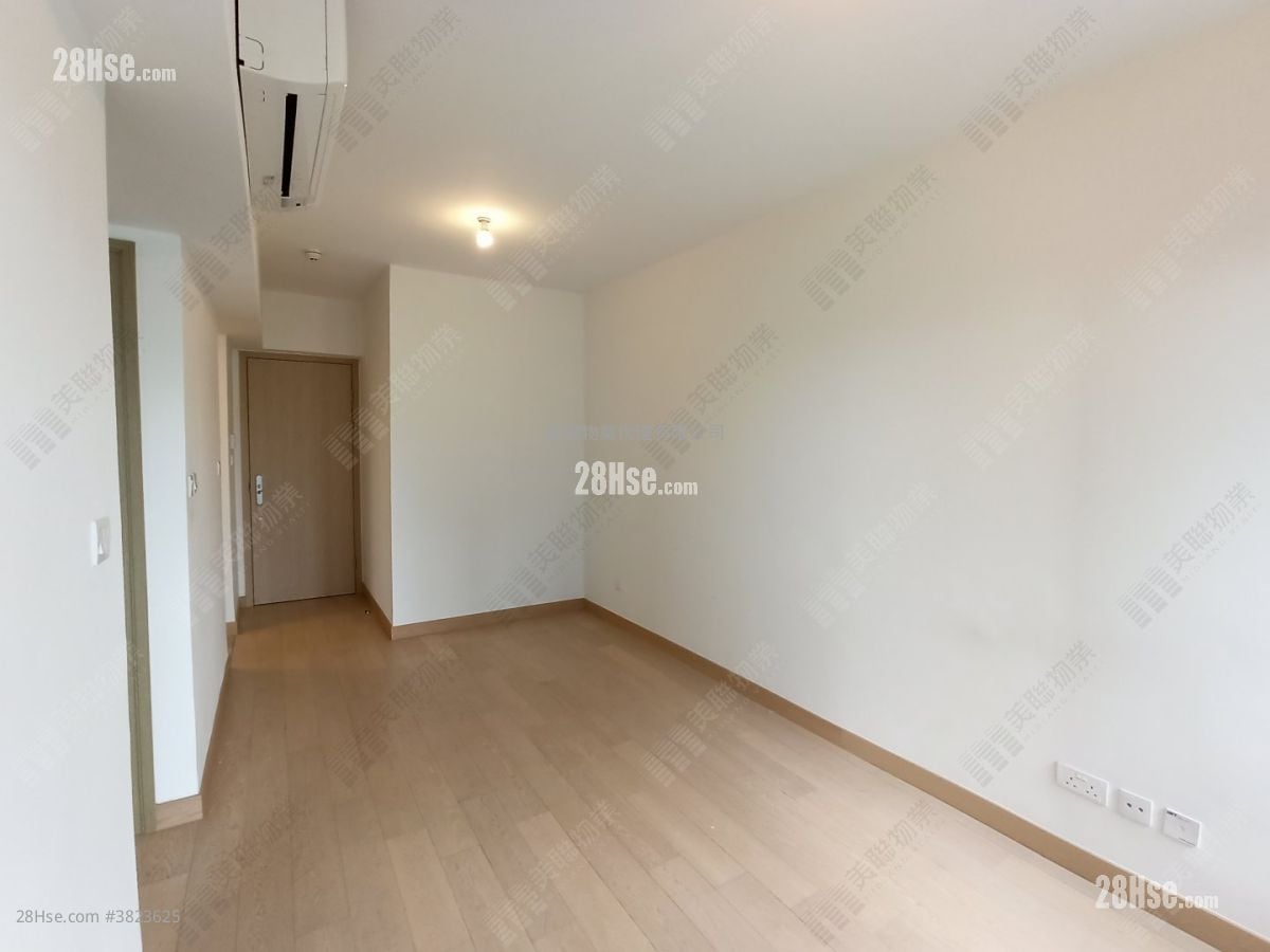 The Spectra Sell 2 Bedrooms 493 ft²