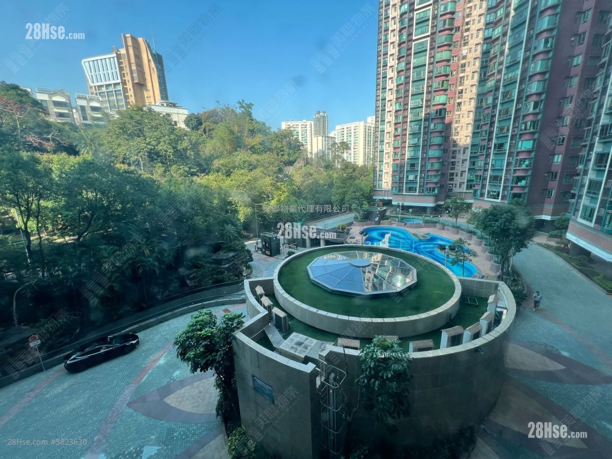 King's Park Villa Sell 3 Bedrooms , 2 Bathrooms 932 ft²