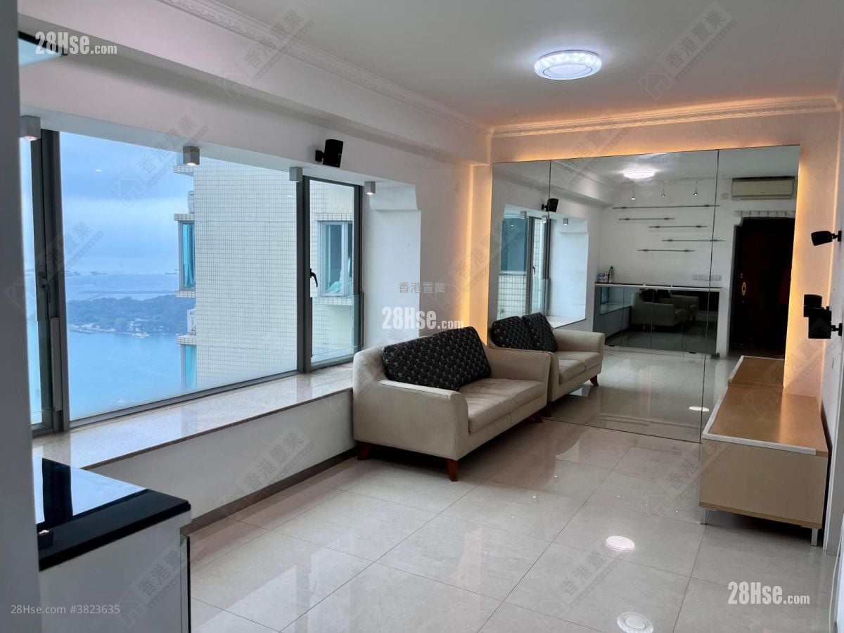 厅: 凯帆轩 租盘 2 房 , 1 浴室 449 平方尺