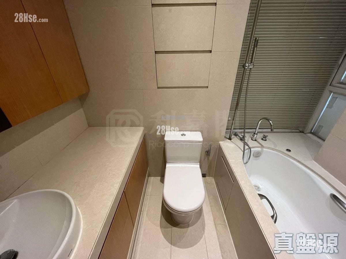 Island Lodge Sell 3 Bedrooms , 2 Bathrooms 802 ft²